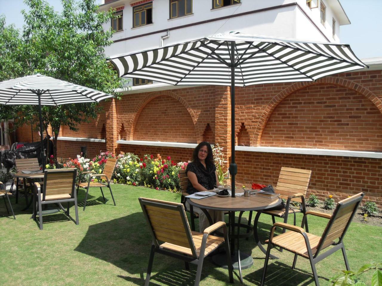 Boudha Mandala Hotel Katmandú Exterior foto